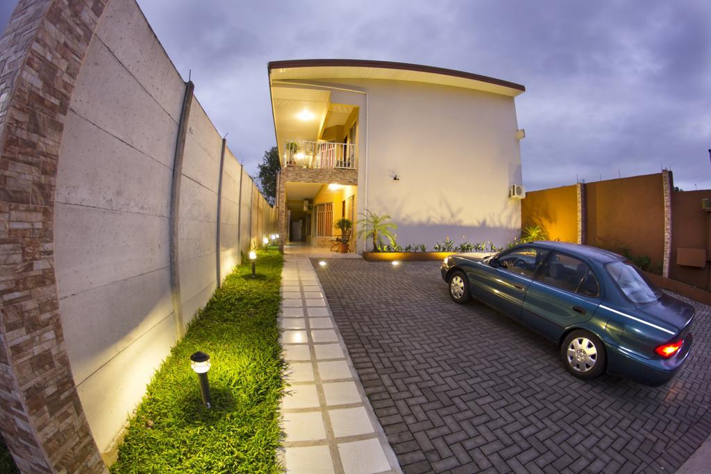 Apartamentos Valle Del Volcan La Fortuna 外观 照片